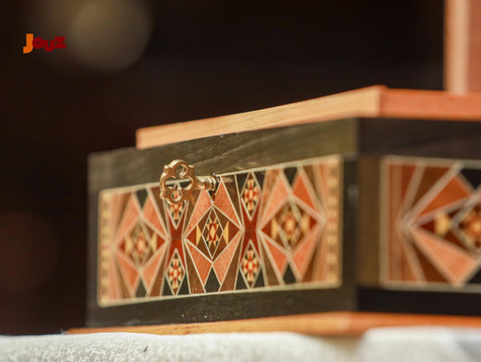 Handcrafted Medium Wooden Mosaic Box - High Quality Mother of Pearl Inlay - Jewelry Trinket Storage , boho style