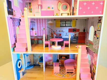 Chambre de poupée bleue fantastique