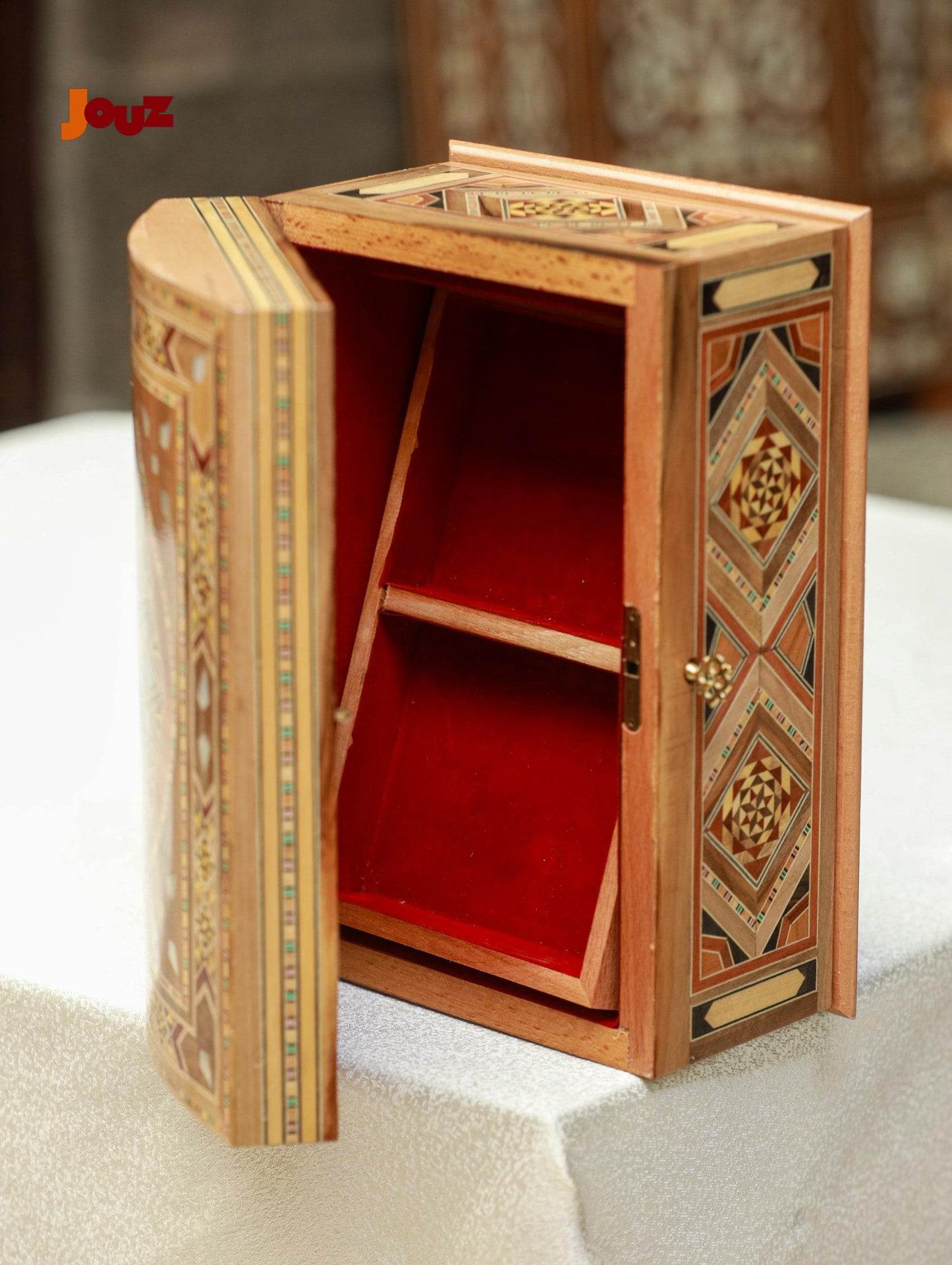Handcrafted Wooden Mosaic Keepsake Box with Lock & Key – Unique Decorative Storage
